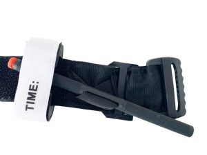 Skubios medicinos pagalbos turniketas su aliumininiu suktuku.militrajpeg Skubios medicinos pagalbos turniketas su aliumininiu suktuku.militrajpeg