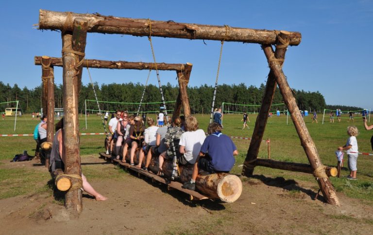 Vaikų poilsio stovykla: kaip užtikrinti saugų laisvalaikį?