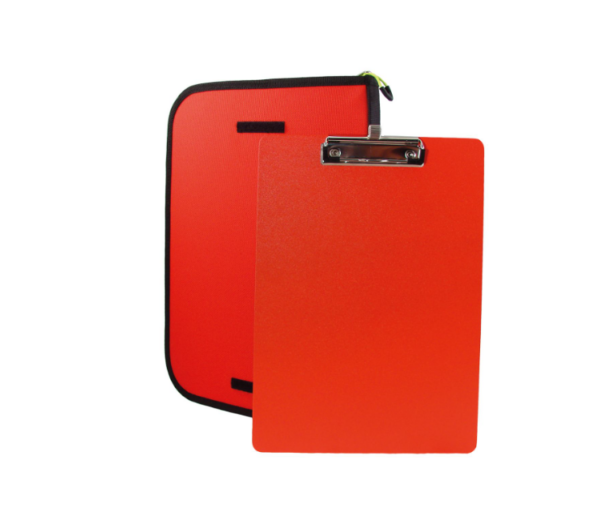 TEAM segtuvas raudonas 2025 03 18